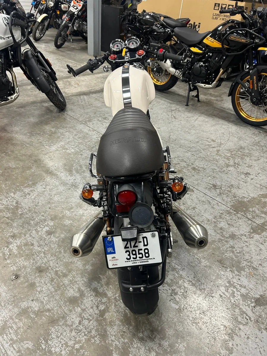 Cafe Racer 400cc 2021 - Image 4