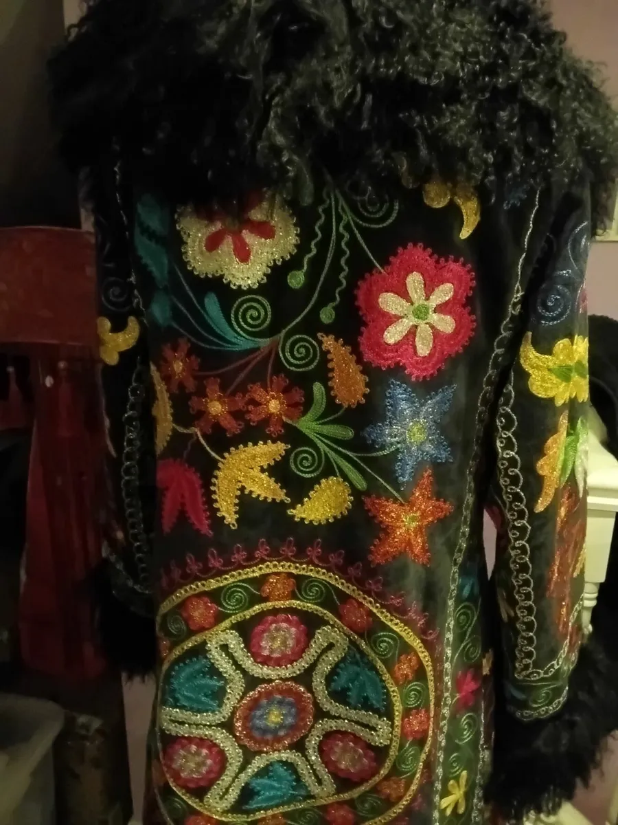 Embroidery suzani afgan coat handmade - Image 2