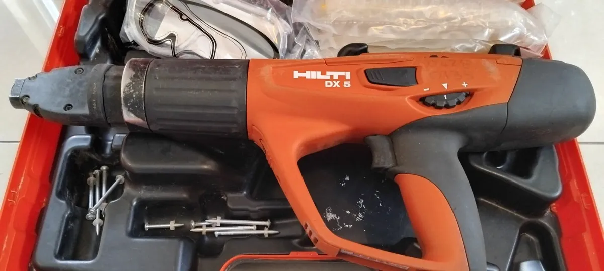 Hilti DX 5 SM Powder-actuated tool "Serviced" - Image 1
