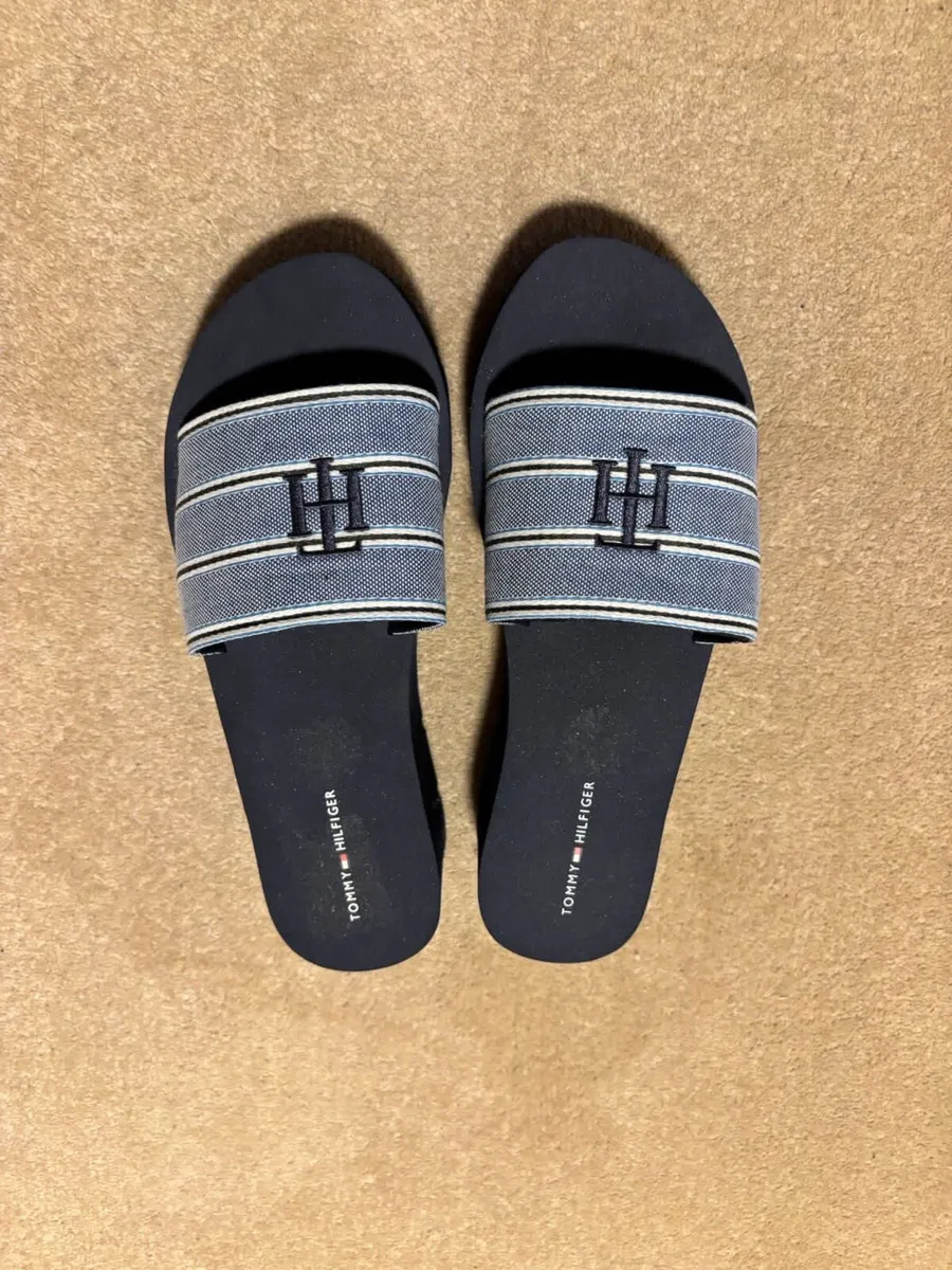Tommy Hilfiger Flip Flops - Image 1
