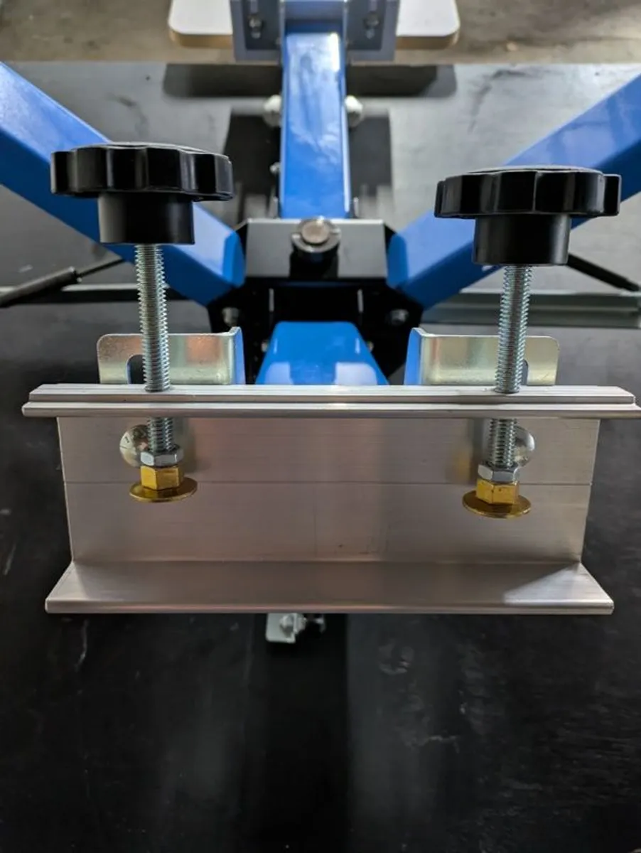 4 Colour 1 Station Manual Screen Printing Press 360 rotatable - Image 1