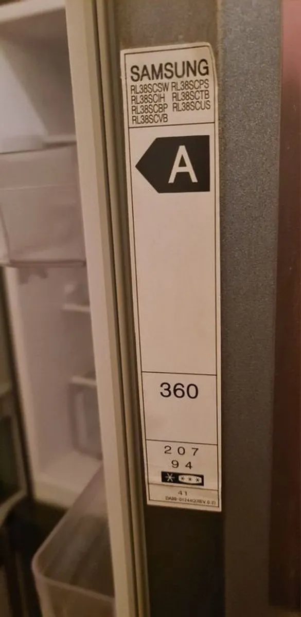 Samsung fridge freezer - Image 3