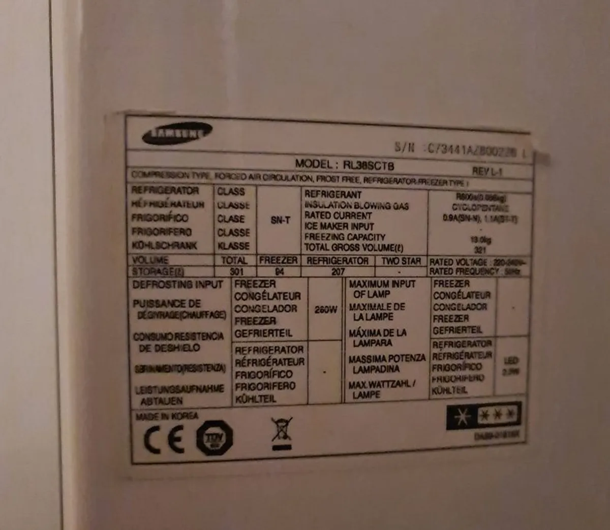 Samsung fridge freezer - Image 4