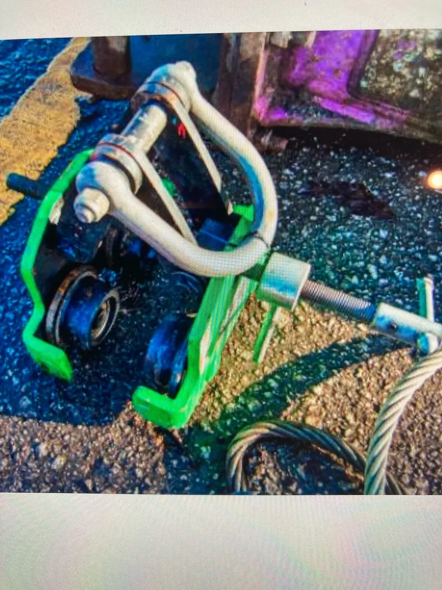 2.5 tons Tiger Girder Trolley - Image 2