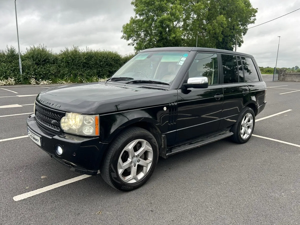 Range Rover Vogue 3.6 TDV8 HSE - Image 3