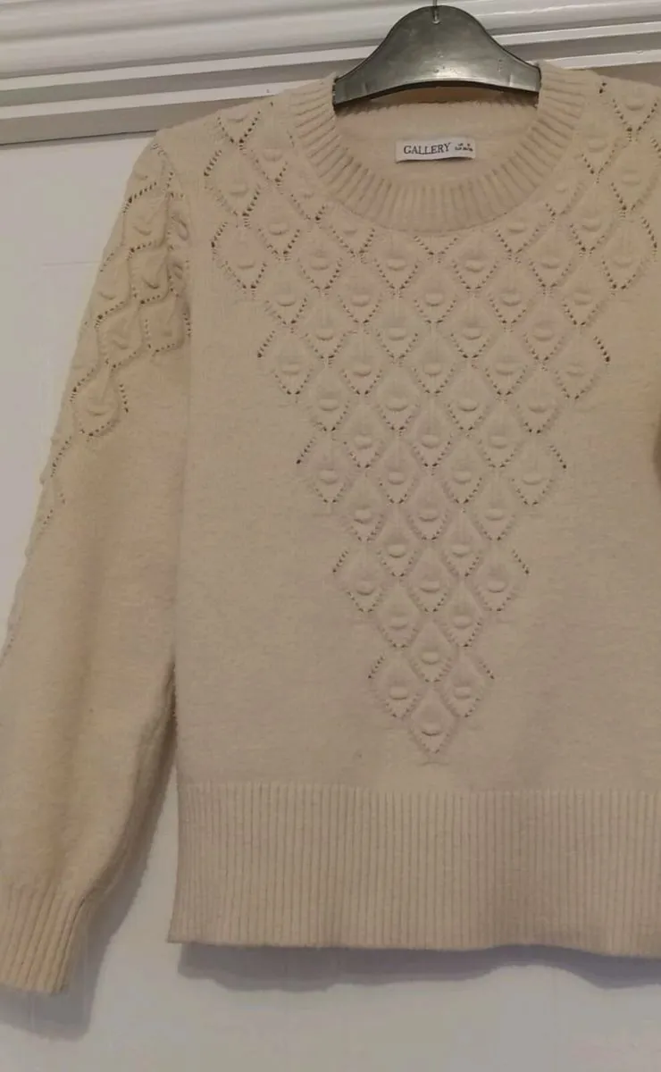 Ladies Jumper UK10 - Image 2