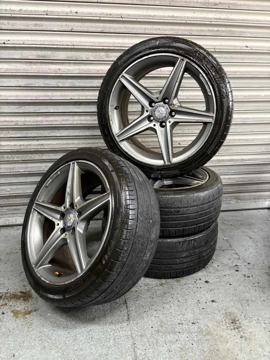 Mercedes AMG 18” Alloys - Image 1