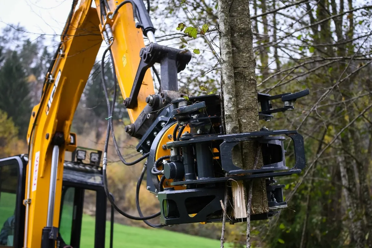 💥UNIFOREST FORESRTY  EQUITMENT 💥 - Image 3