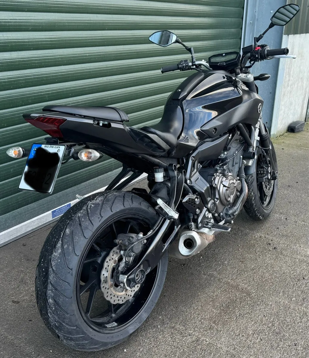 2014 YAMAHA MT 07 - Image 2