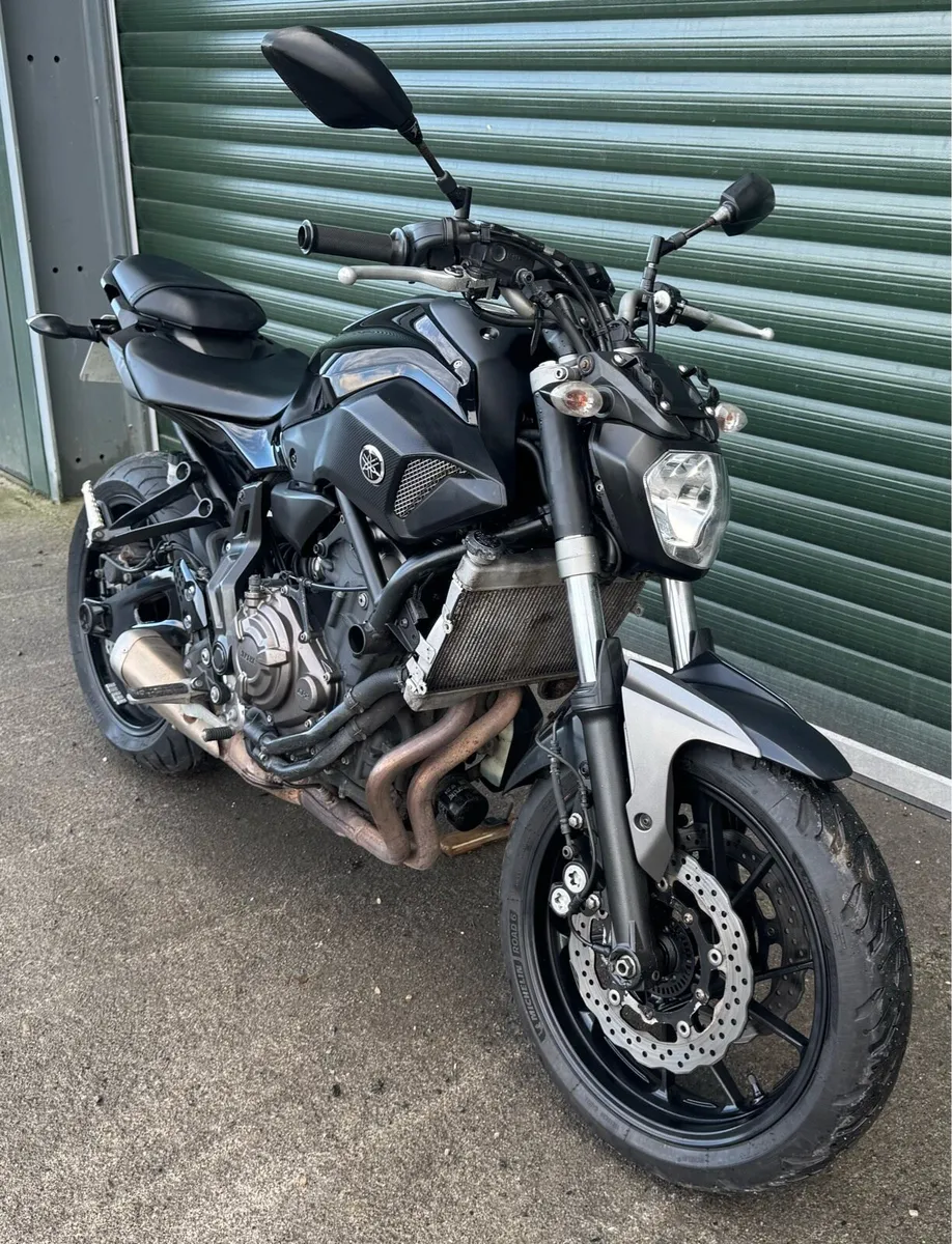 2014 YAMAHA MT 07 - Image 3