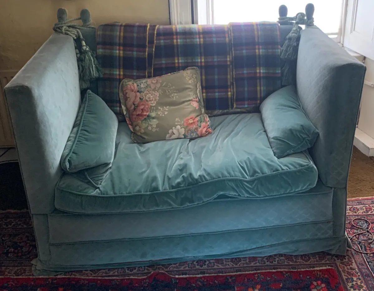 antique day bed