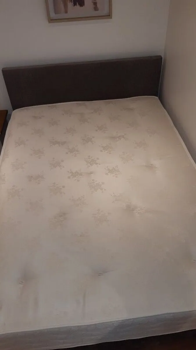 Double Mattress - Image 3