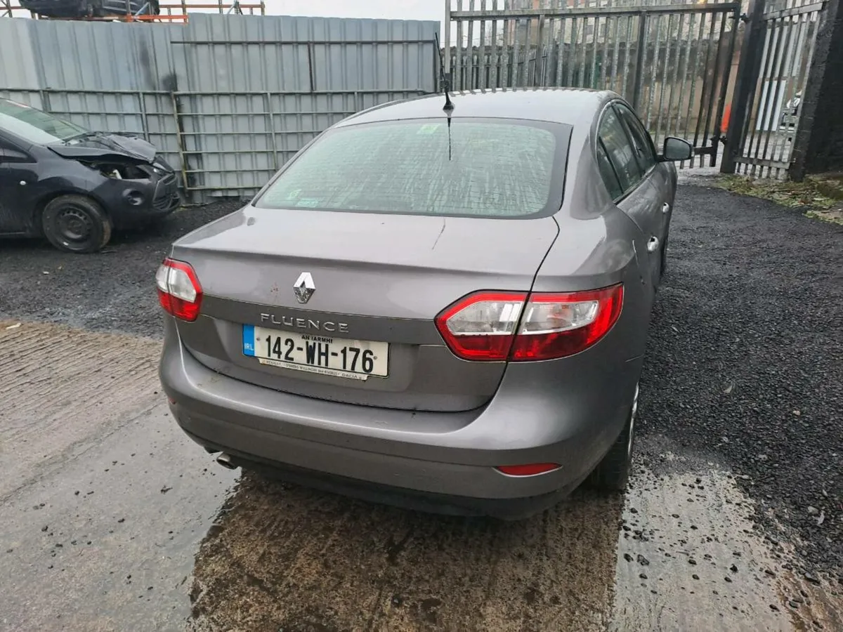 141 Renault Flunence - Image 2