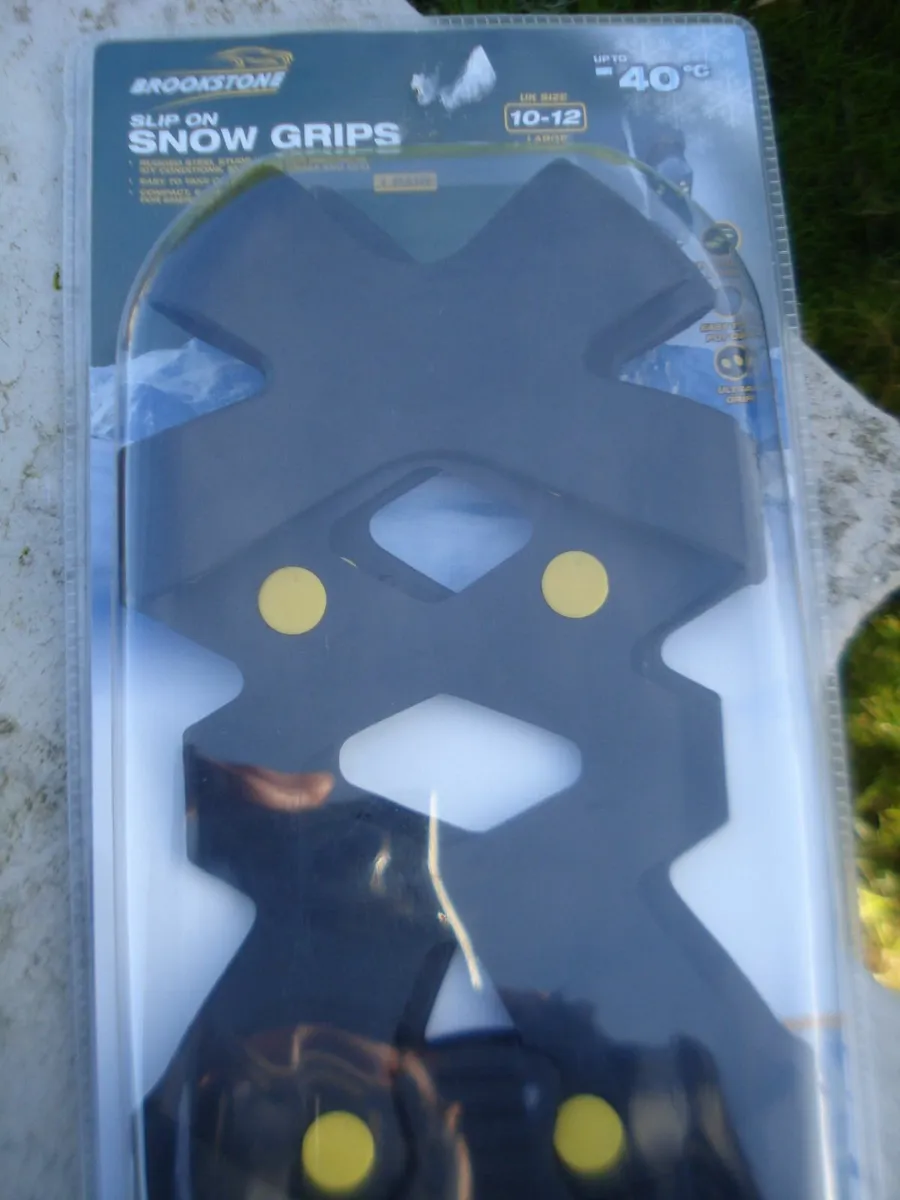 SHOE SLIP ON SNOW GRIPS. UK 6-9. UK 10-12. 2 PAIRS - Image 4