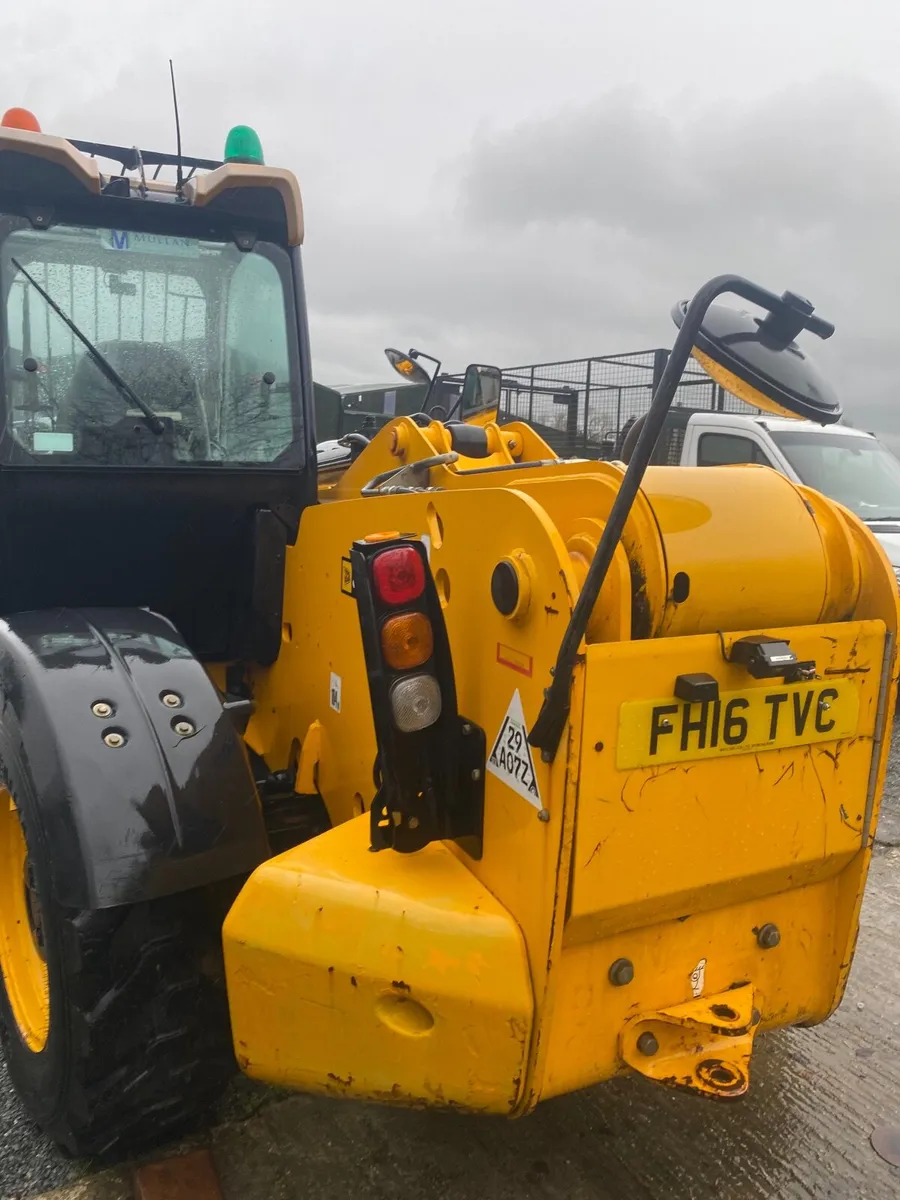 JCB telehandler - Image 1