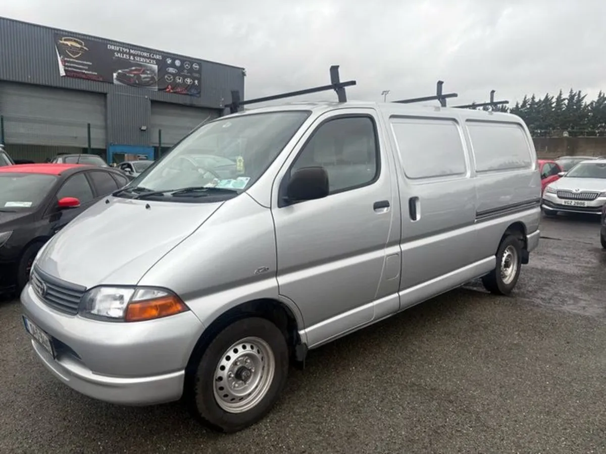 2004 Toyota Hiace 2.5L Diesel LWB 55k Miles! - Image 3