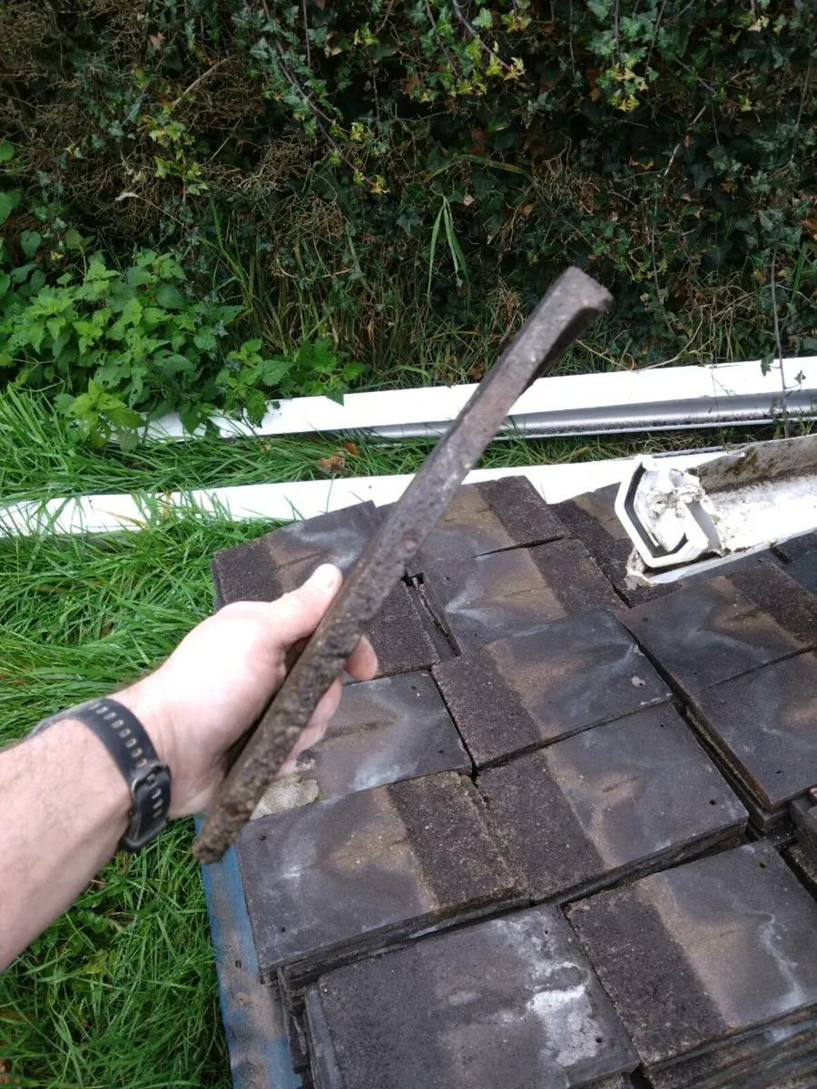 Roof tiles - Image 2