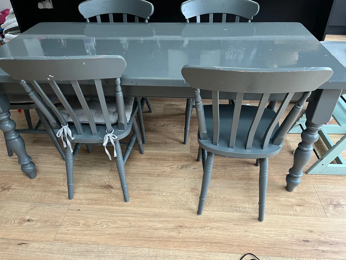 Kitchen Table - Image 3