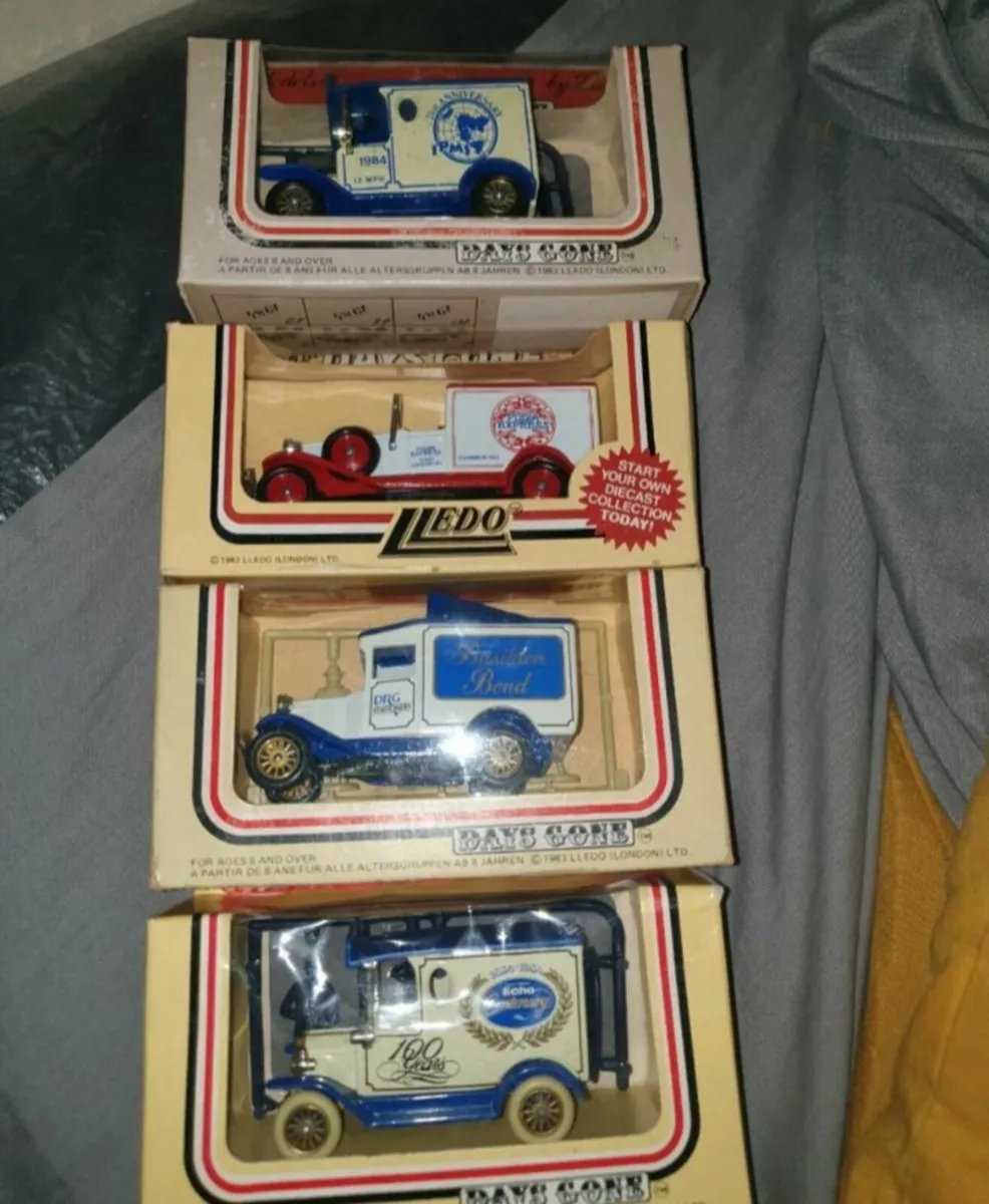 Car boot sale job lot of days gone buy 30  models