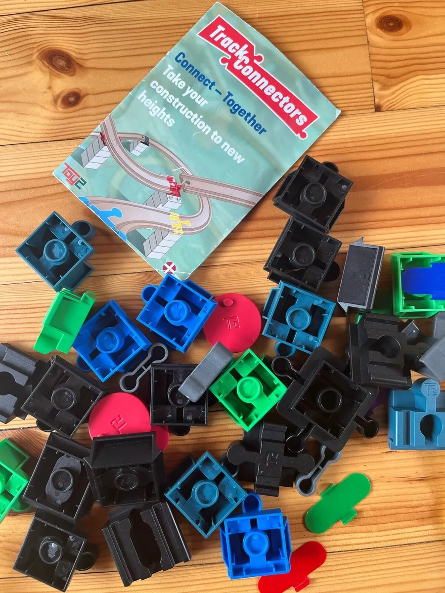 Duplo + traintracks + connector - Image 3