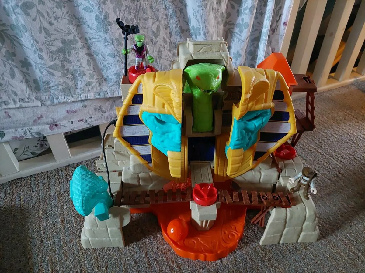 Fisher Price Imaginext Treasure Hunters Pyramid - Image 2