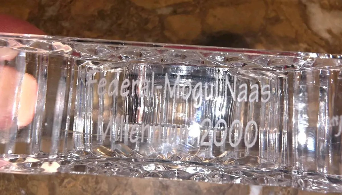 MINATURE GALWAY CRTSTAL, Vintage Mantle Clock ! - Image 3