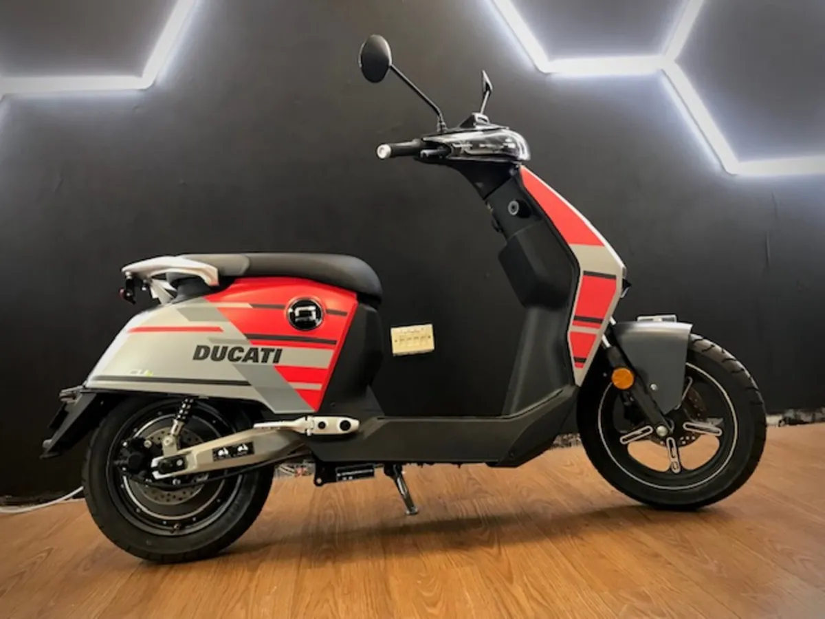 *SAVE WITH GRANT* Super Soco CUX Ducati EV - Image 2