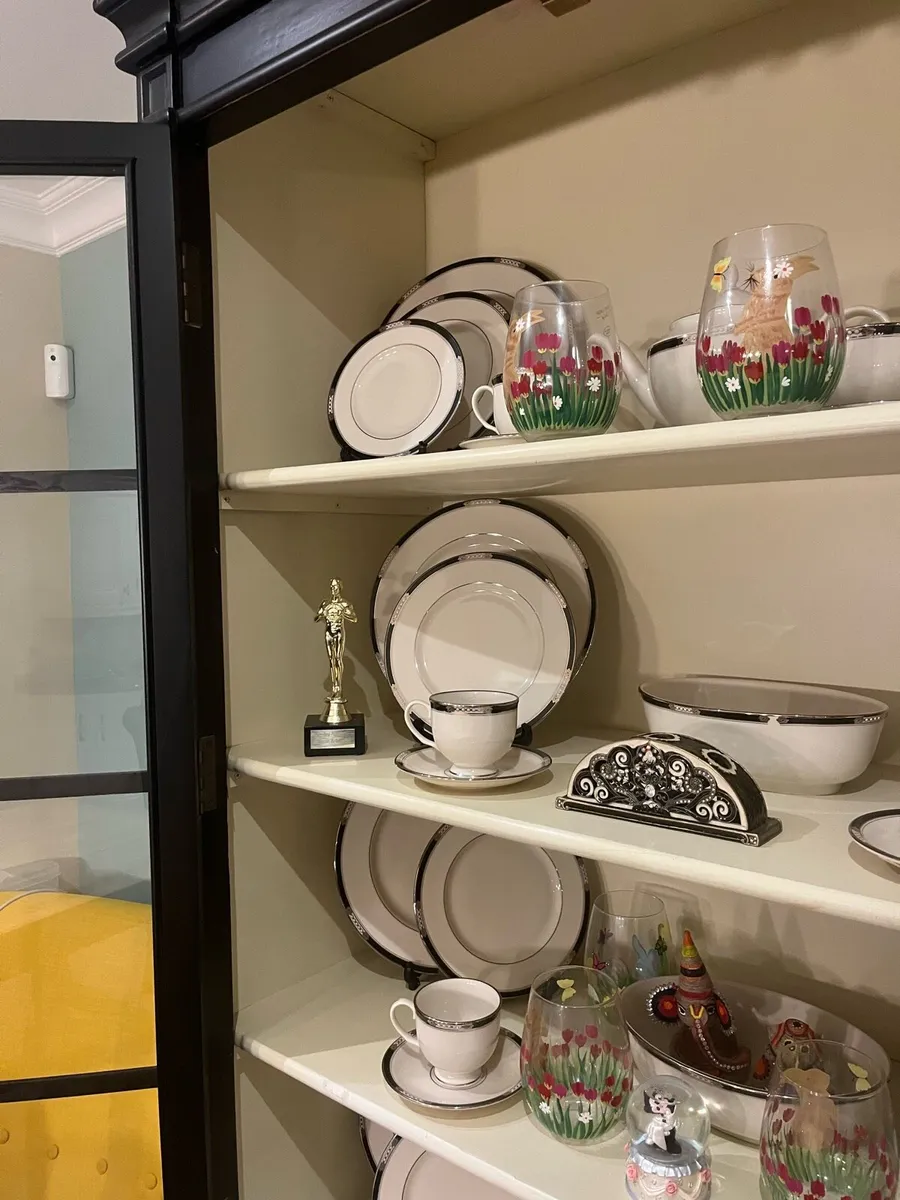 Kitchen dresser - Image 3