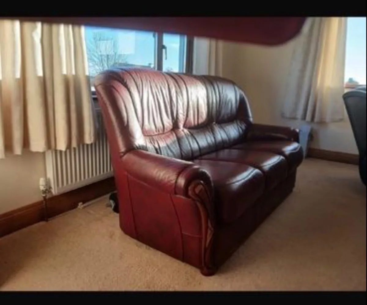 Suite of furniture - Image 3