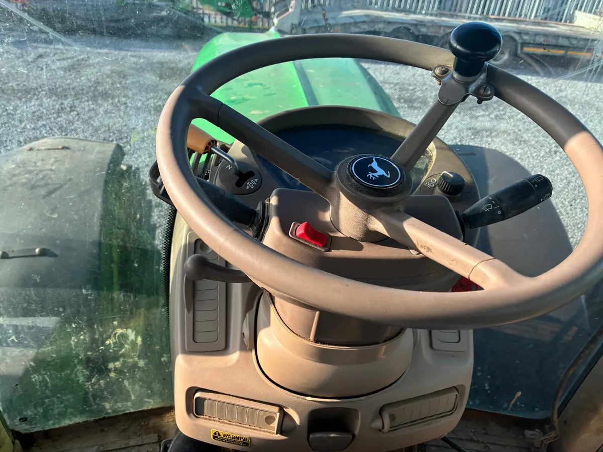 2007 John Deere 6930 - Image 4