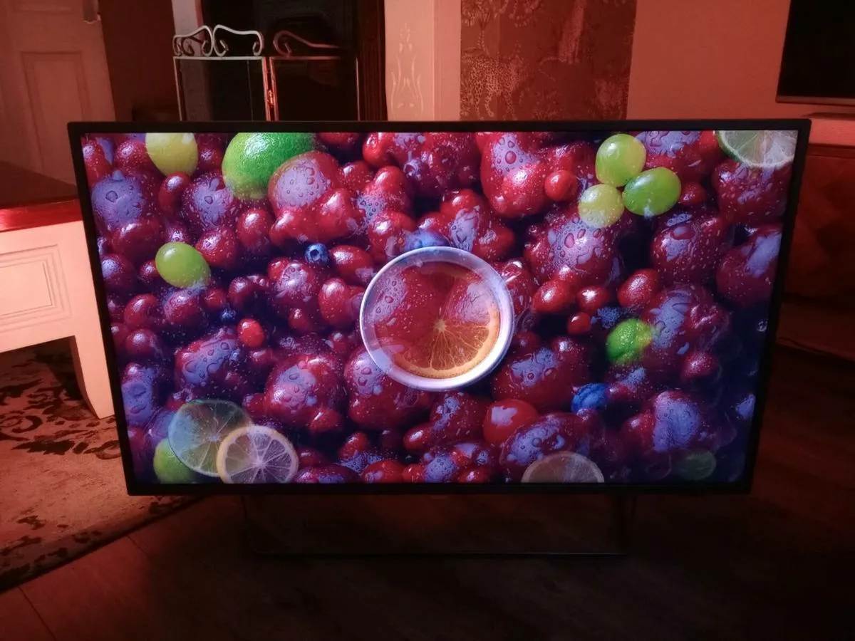 Philips 43" ambielight  android tv 43pus7303/12 - Image 4