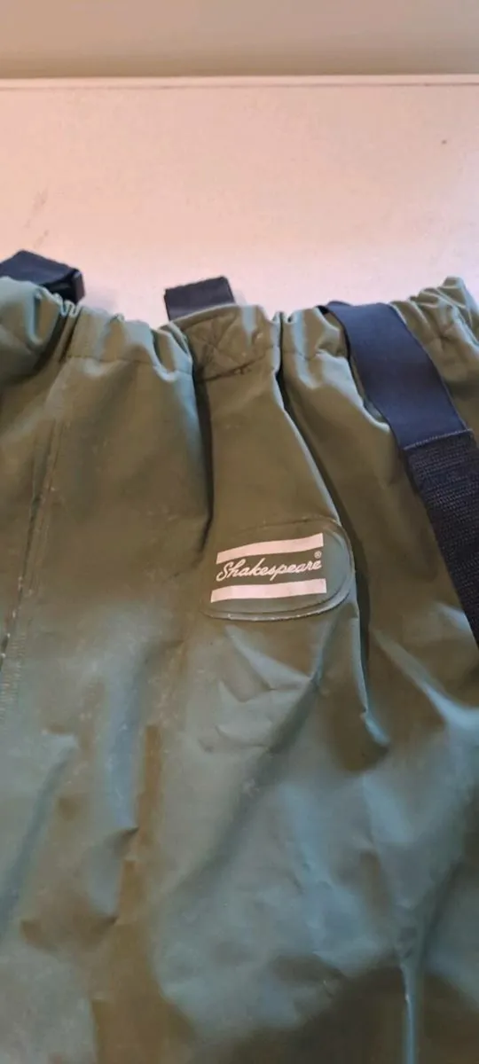 Size 11 chest waders by Sheakspeare - Image 2