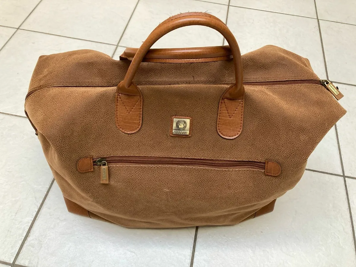 Skyflite London Faux Leather Weekend Travel Bag - Image 1