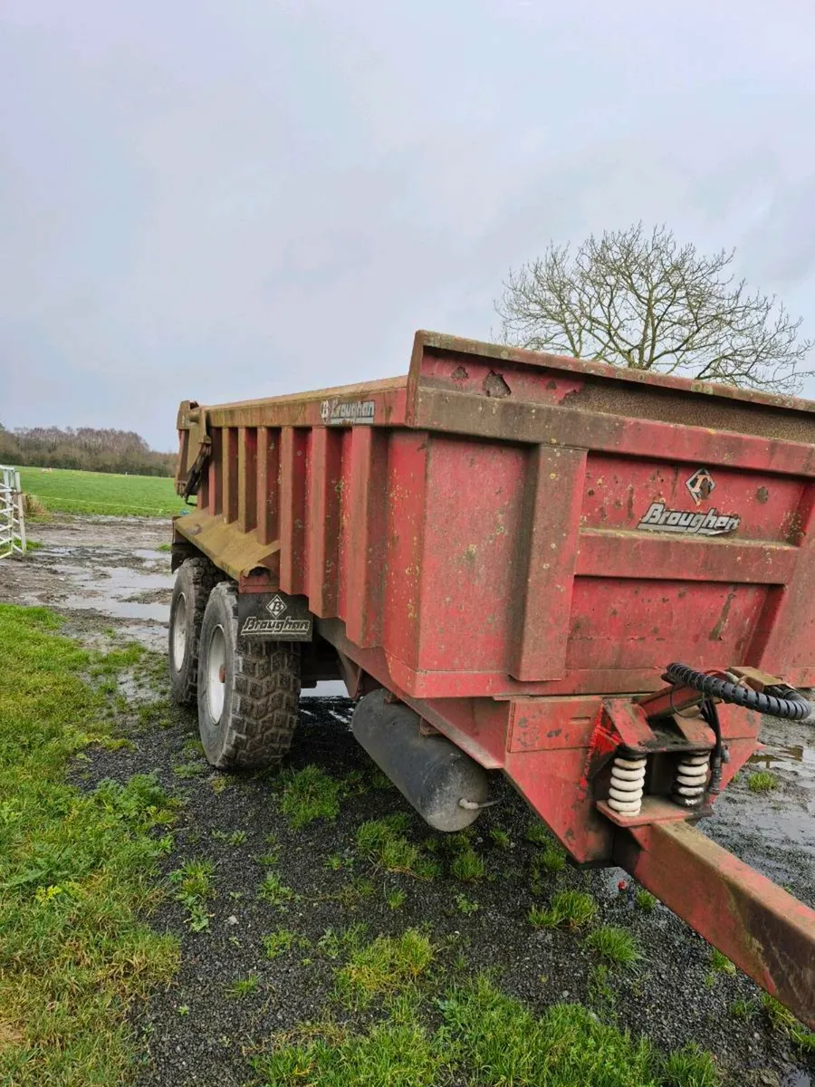 Brougham 14t dump trailer - Image 2