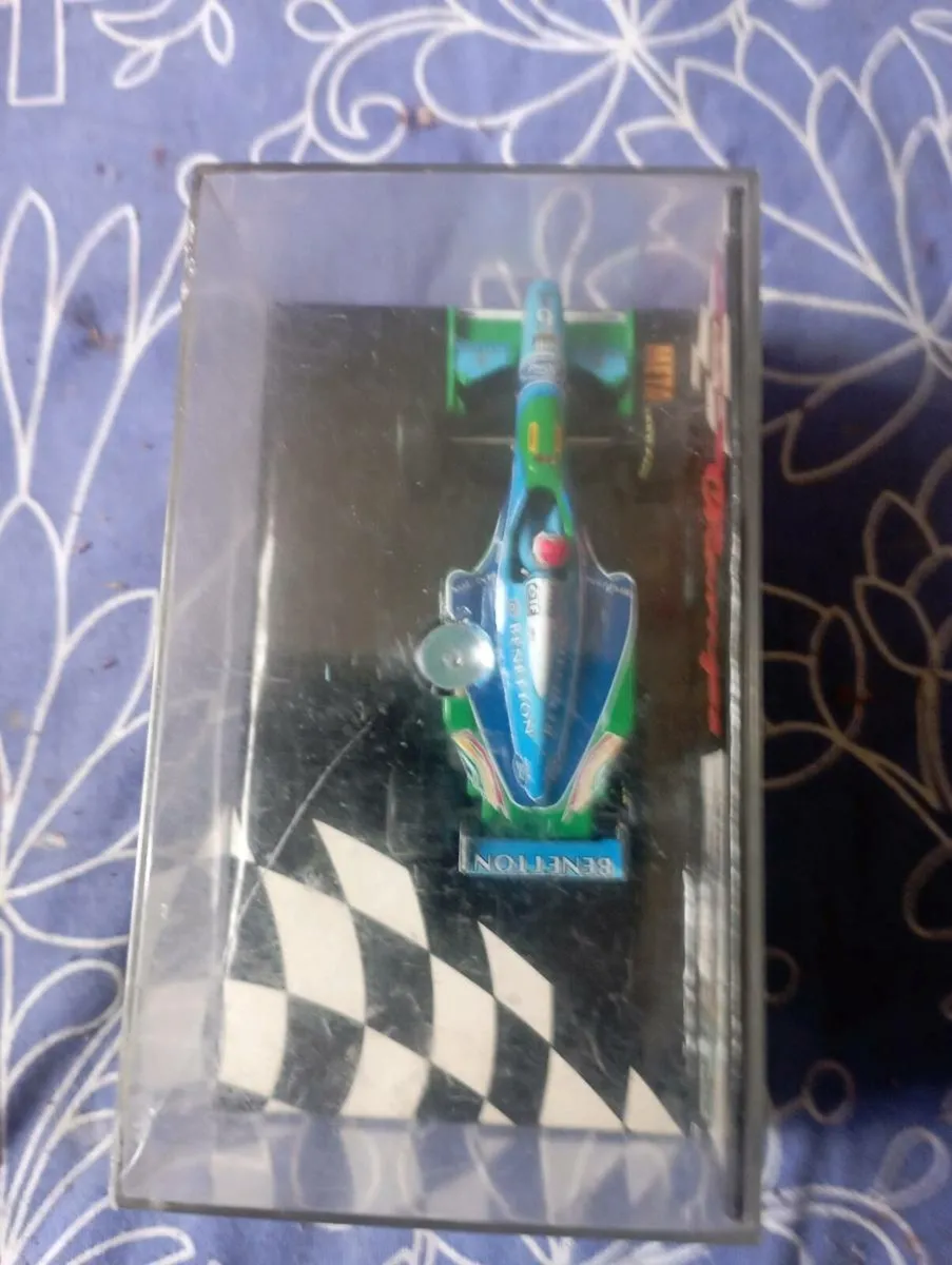 BENETTON FORMULA 1 ( B194 ) - Image 2