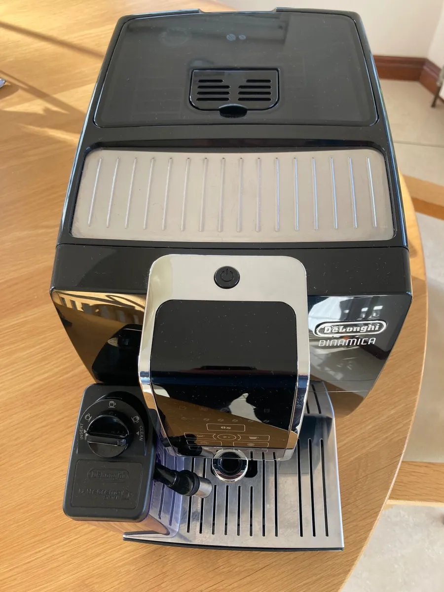 De'Longhi Dinamica ECAM 350.50.B.  Collection Only - Image 3