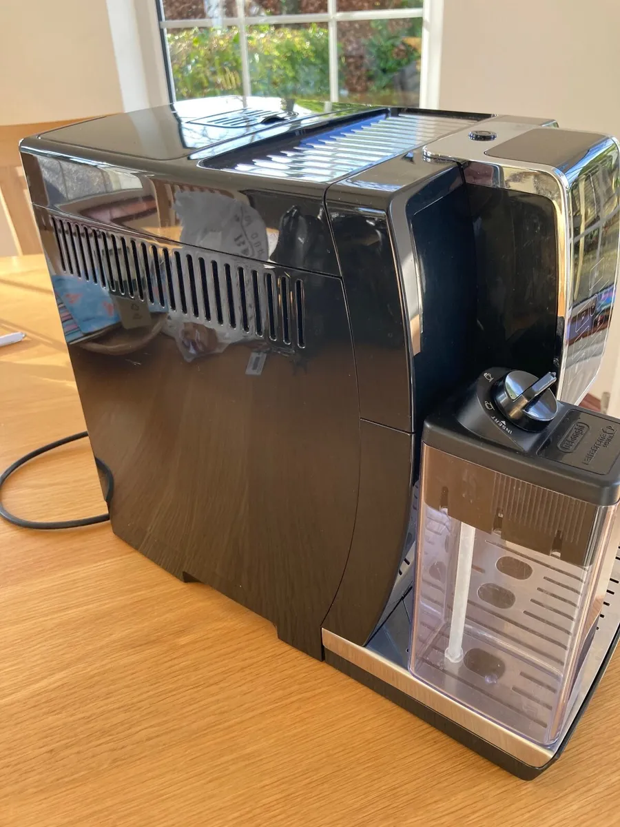 De'Longhi Dinamica ECAM 350.50.B.  Collection Only - Image 4