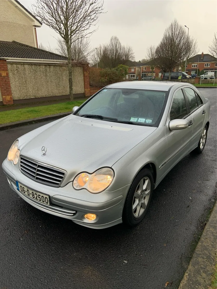 Mercedes C180 Automatic - Image 2