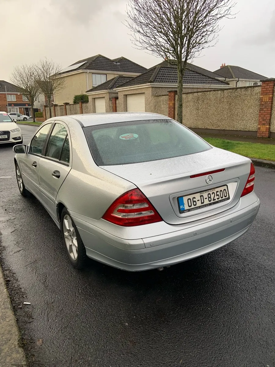 Mercedes C180 Automatic - Image 4