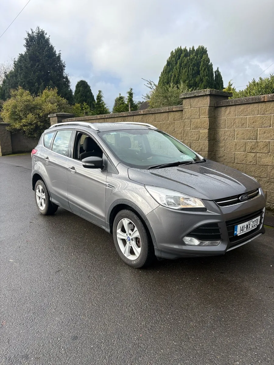 Ford Kuga 4X4 DOE&TAX 6350€€ - Image 1