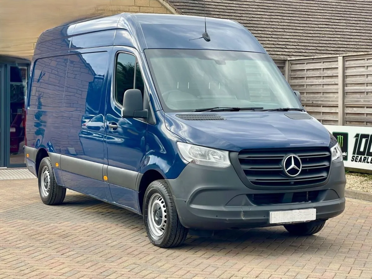 2023 Mercedes-Benz Sprinter High Roof Panel Van - Image 3