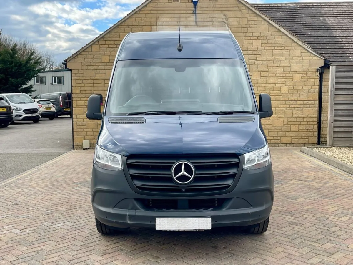 2023 Mercedes-Benz Sprinter High Roof Panel Van - Image 4