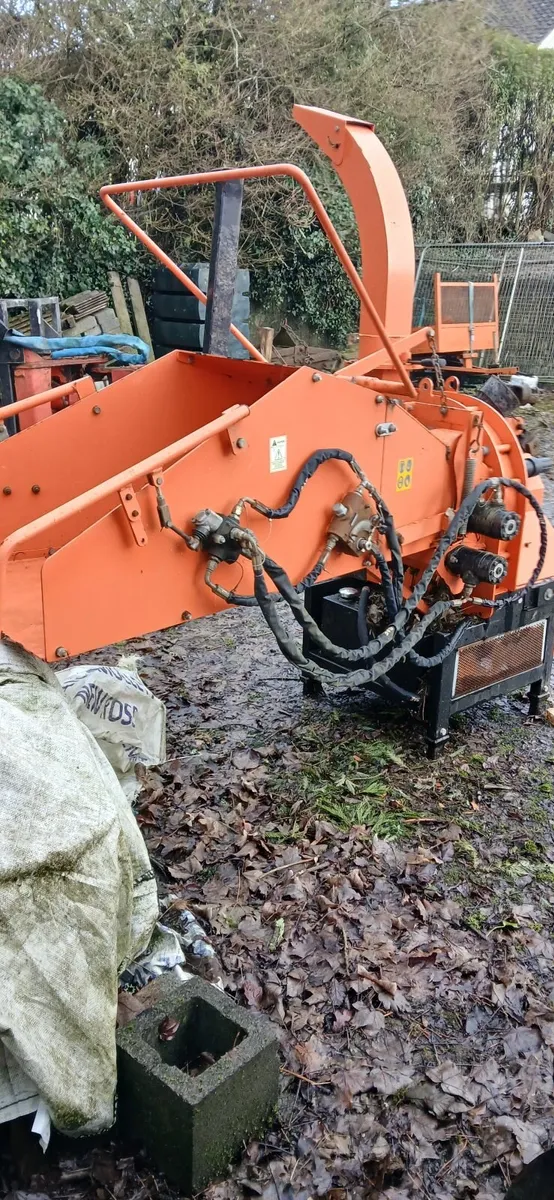 Wood Chipper - Image 1