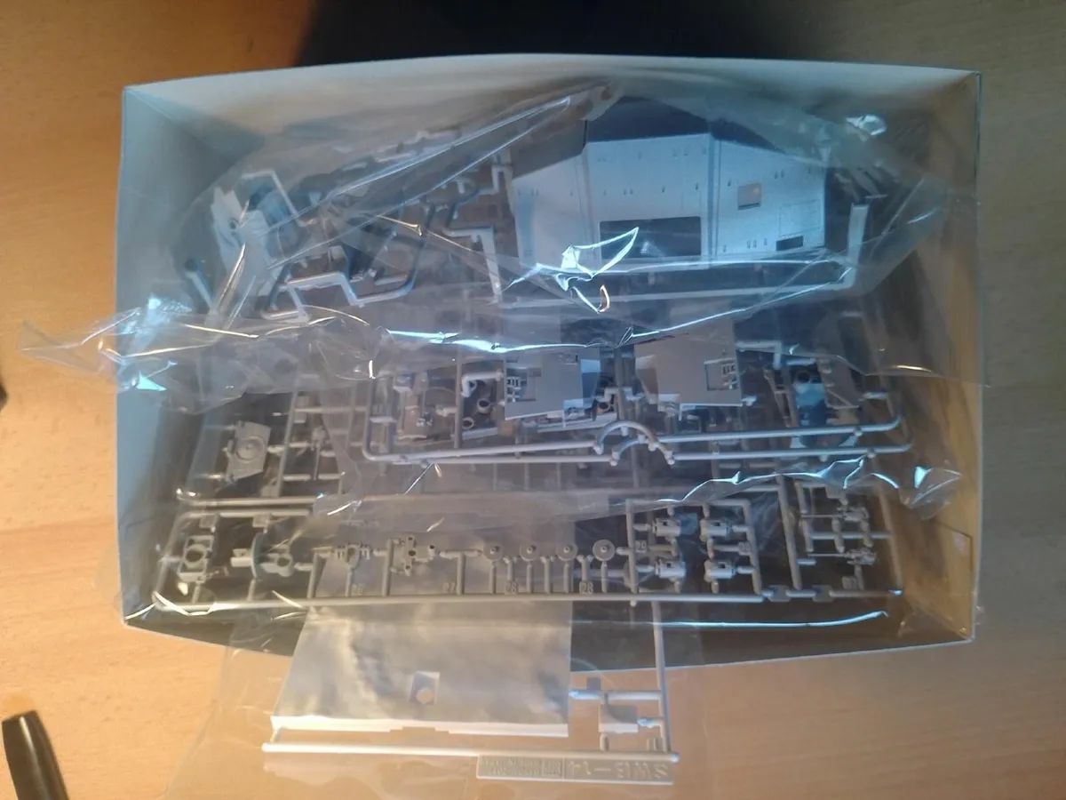 Revell Ban Dai ATAT Kit *Price drop from 50* - Image 3