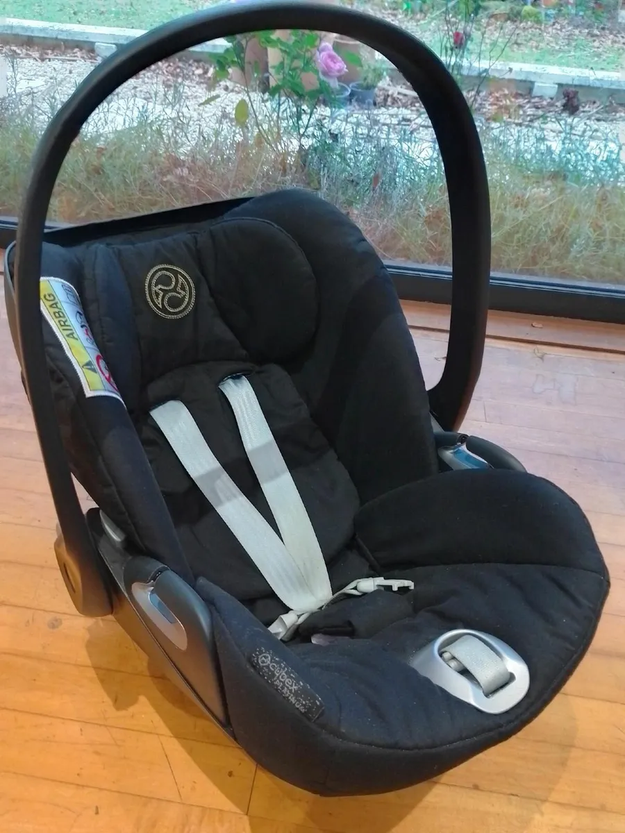 Cybex Cloud-Z i-size Car Seat. - Image 1