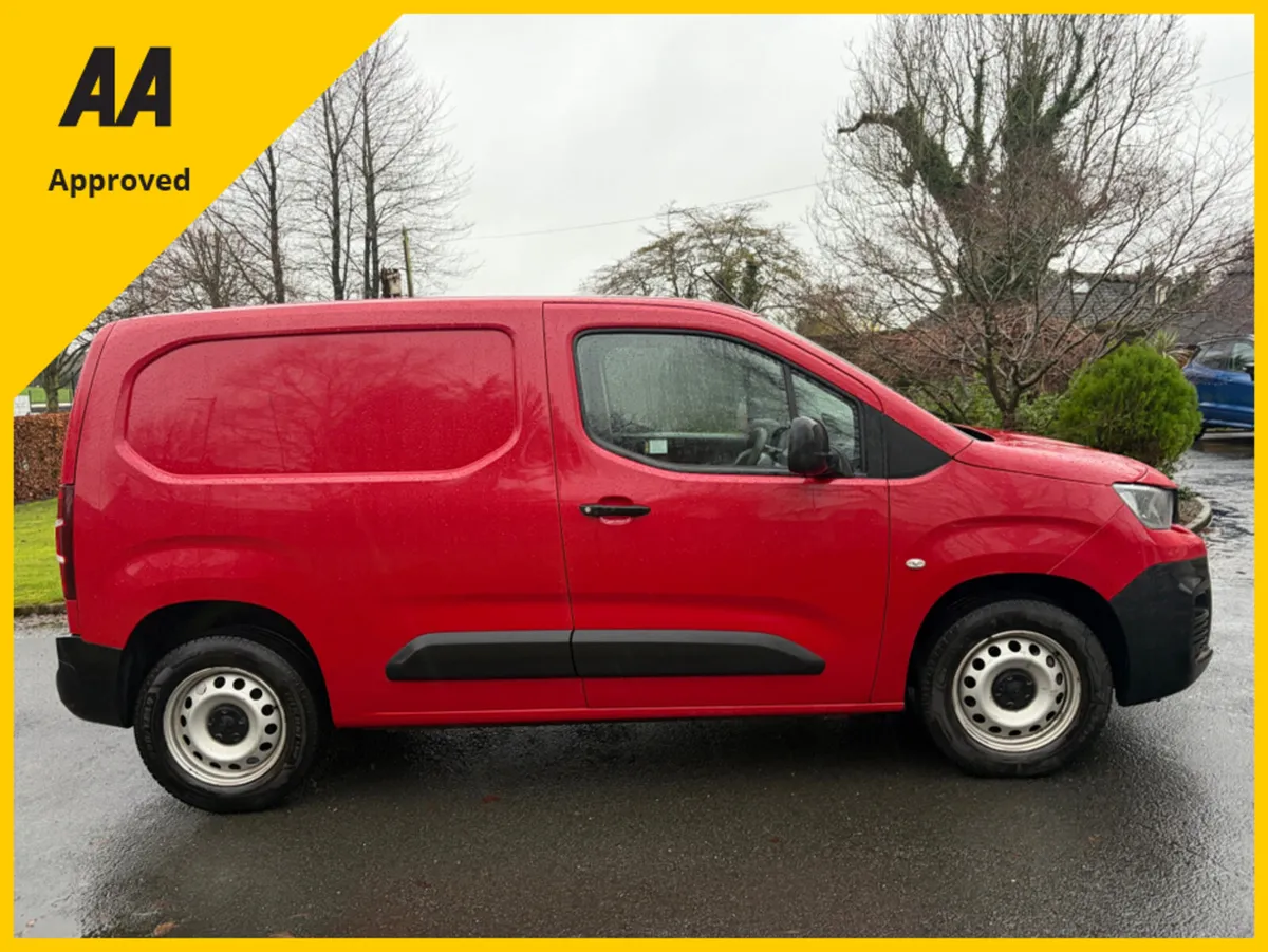 Peugeot Partner GRIP PREMIUM BLUE  BLUEHDI L1 NO V - Image 3