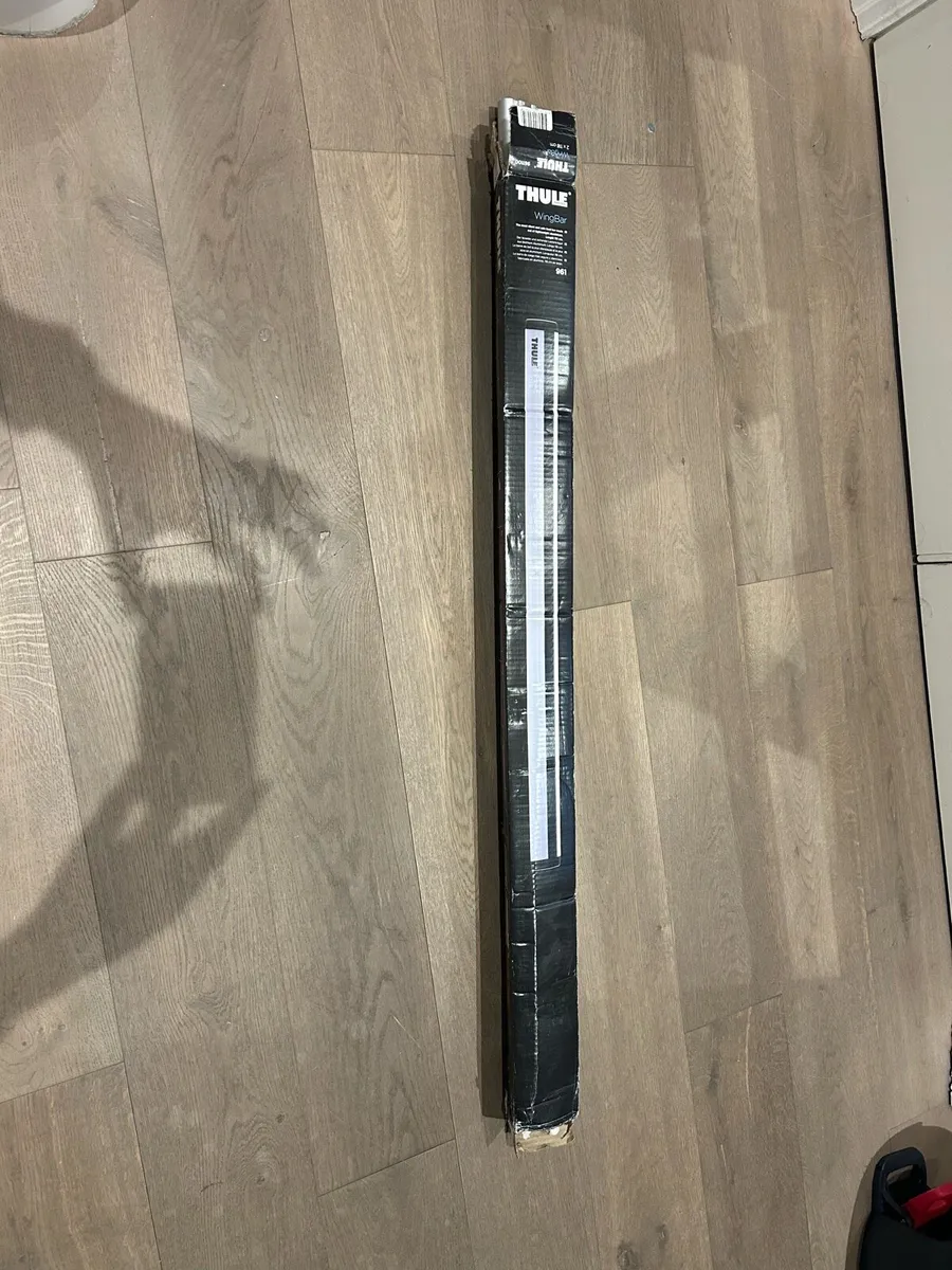 Thule Roof rack bars and connector system - Image 2