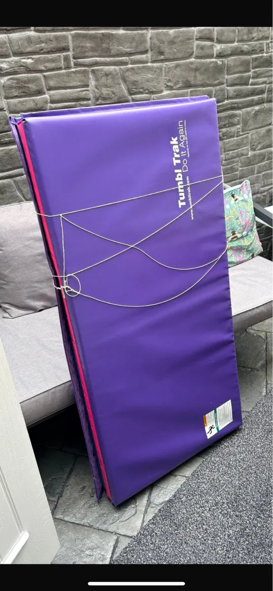 Gymnastics mat - Image 1