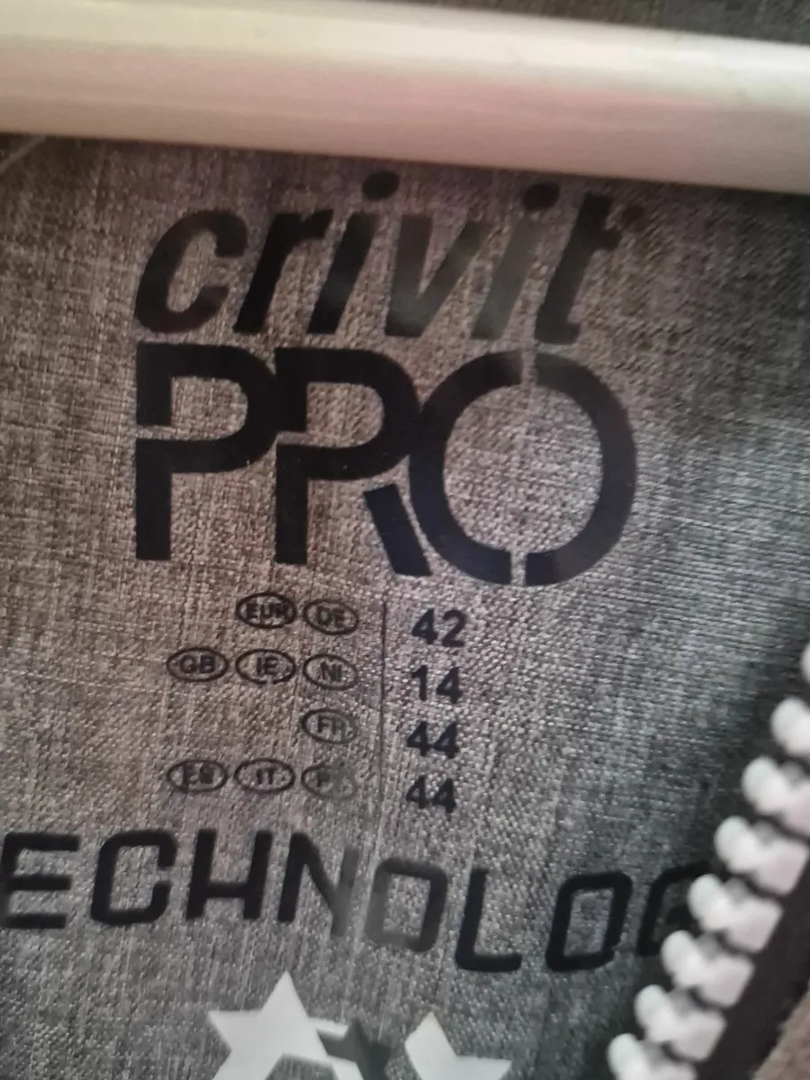 Ladies Ski Jacket. Uk 12-14. - Image 1