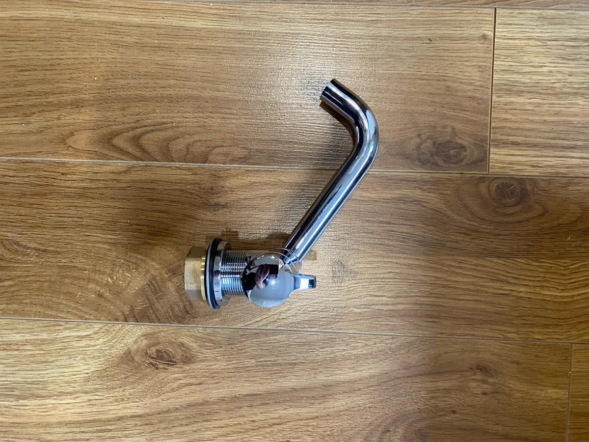 Sink and Hob Combo includes high quality brass tap - Image 4